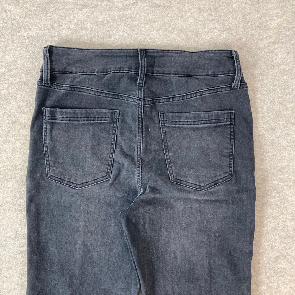 Faded Black High Rise Flare Jeans SO 13/31W Raw Hem Patch Pocket Retro Boho - Picture 4 of 12